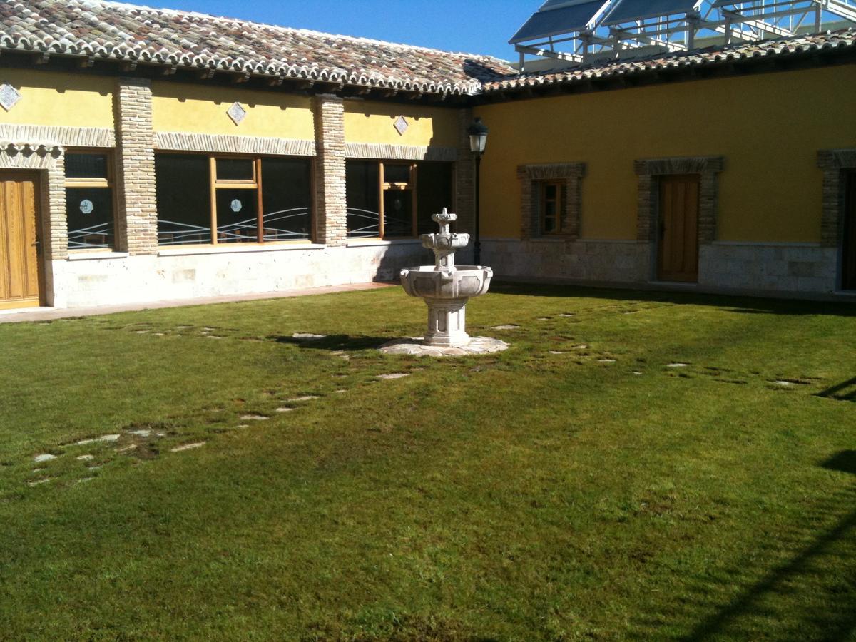 Villa Ferrera Posada Rural Herrera de Valdecanas Exterior foto